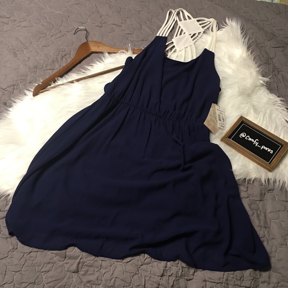 Soulmates Blue and White Dress - Picture 3 of 5